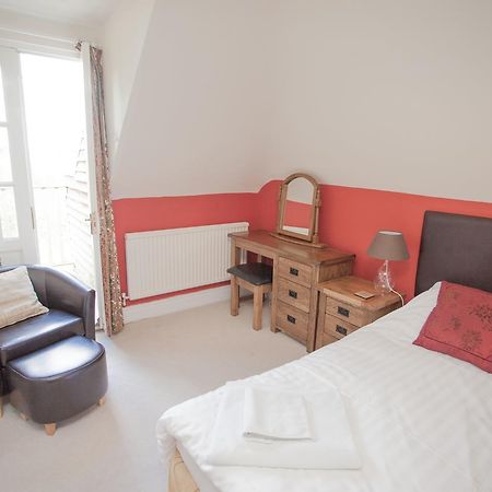 Pewsey The Seven Stars Inn מראה חיצוני תמונה