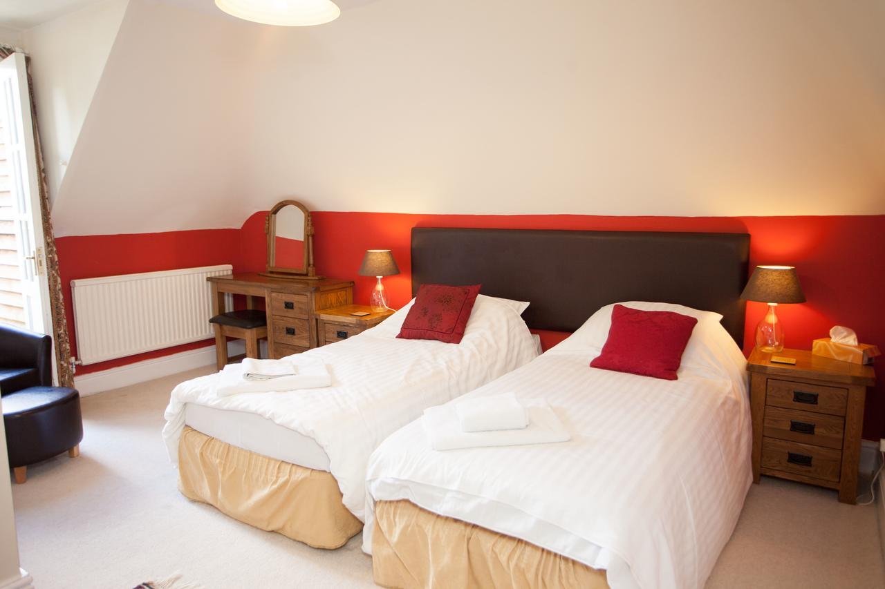 Pewsey The Seven Stars Inn מראה חיצוני תמונה